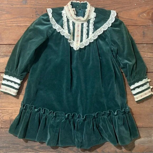 green gunne sax dress Vintage Gunne Sax Mint Green Dress – DESERT MOSS VINTAGE main image 1